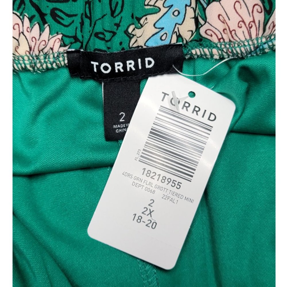 NWT Torrid 2 Georgette Floral Green Mini Tiered Skater Skirt 2X 18 20 - Picture 7 of 9
